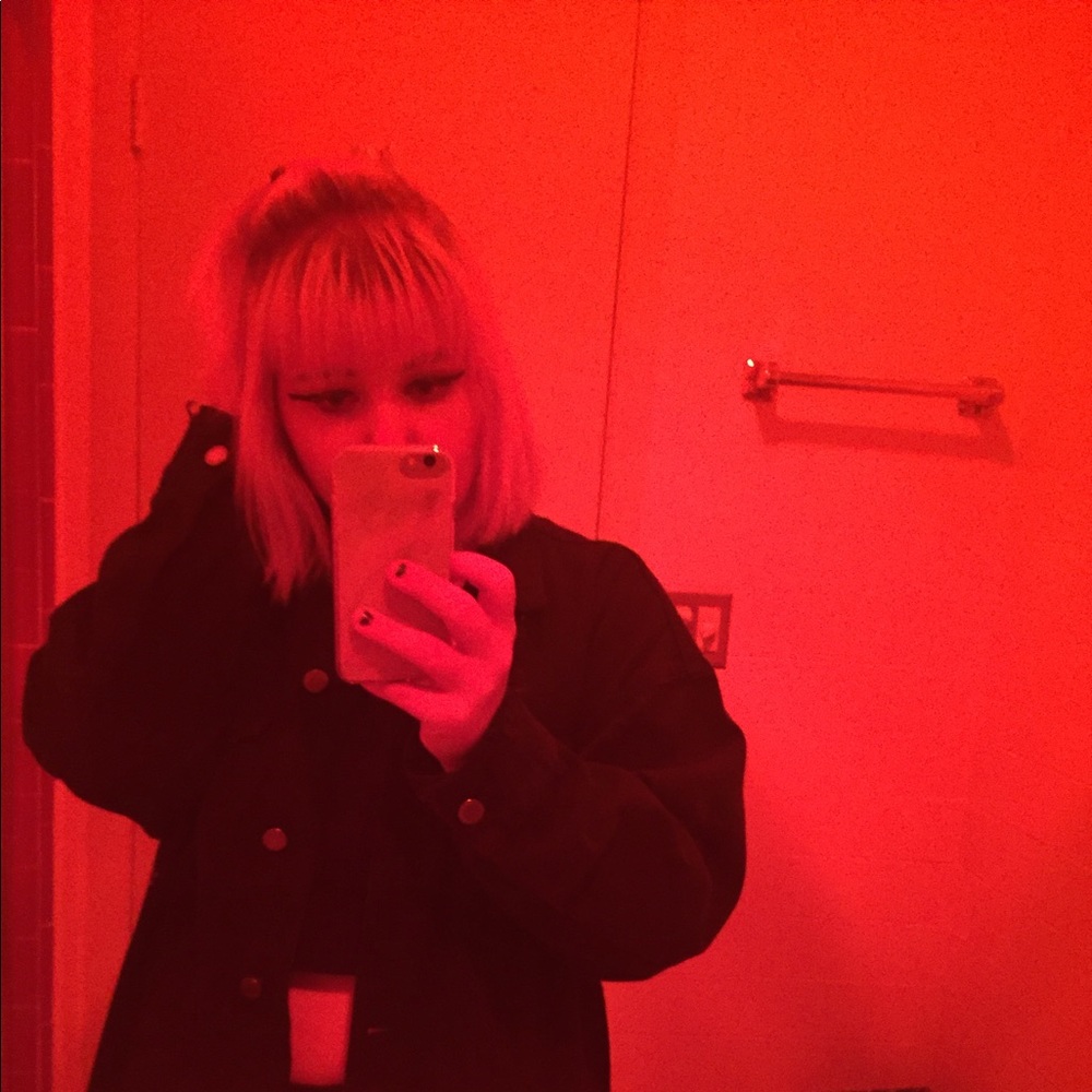 Meet your Posher, Emily